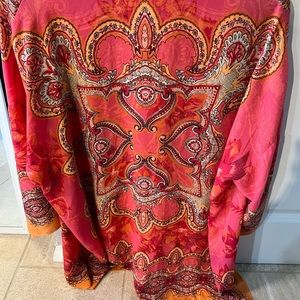 Chico’s mid length long sleeve kimono style pink and orange size s/m.